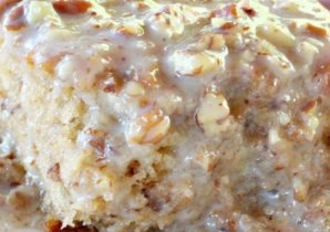 Southern Pecan Praline Sheet Cake