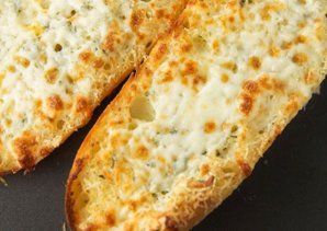 Garlic Cheesy  Bread